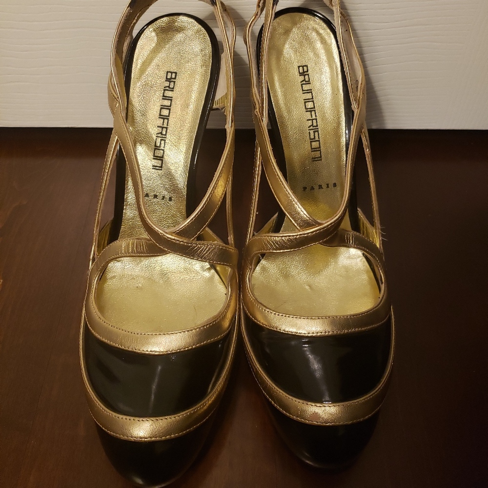 NEW Bruno Frisoni Black Patent Leather Heels 10